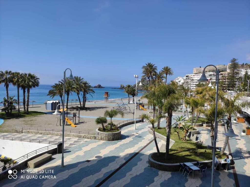 Centro-Primera Linea De Playa Almuñécar 외부 사진